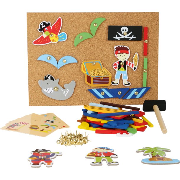 small foot Play with Hammer and Nails, Pirates